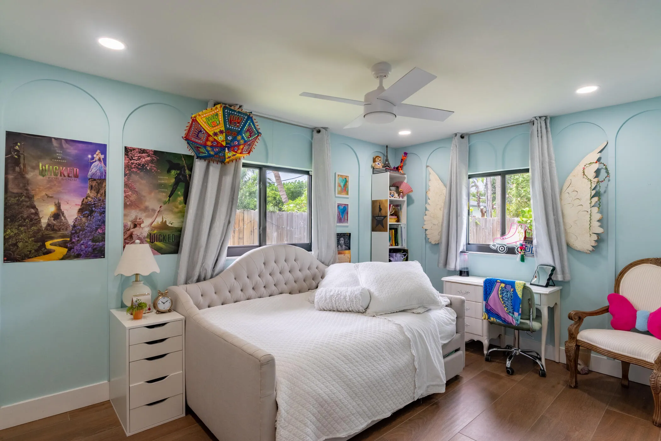 © Clark-335 Franklin Dr-021