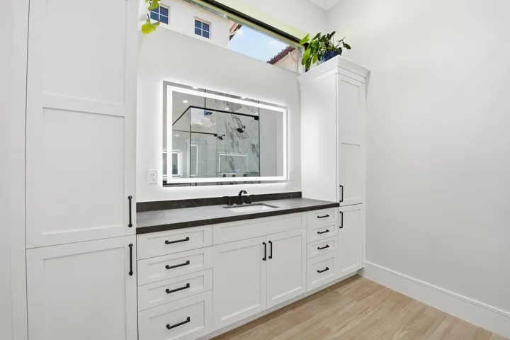 Dual Sinks