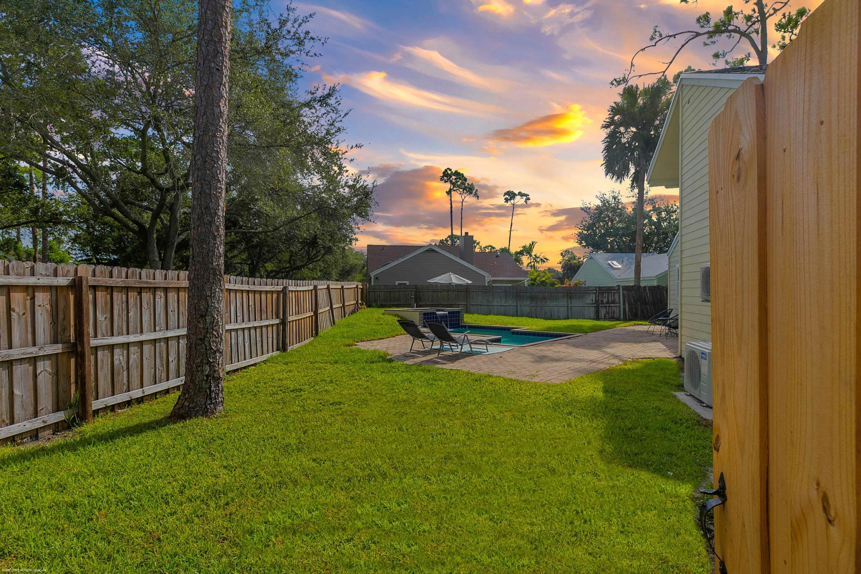 522 Goldenwood Way