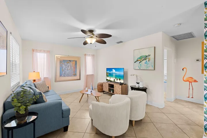 15-web-or-mls-A7406306