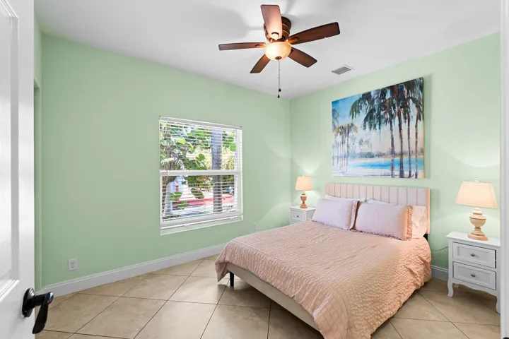 34-web-or-mls-A7406381
