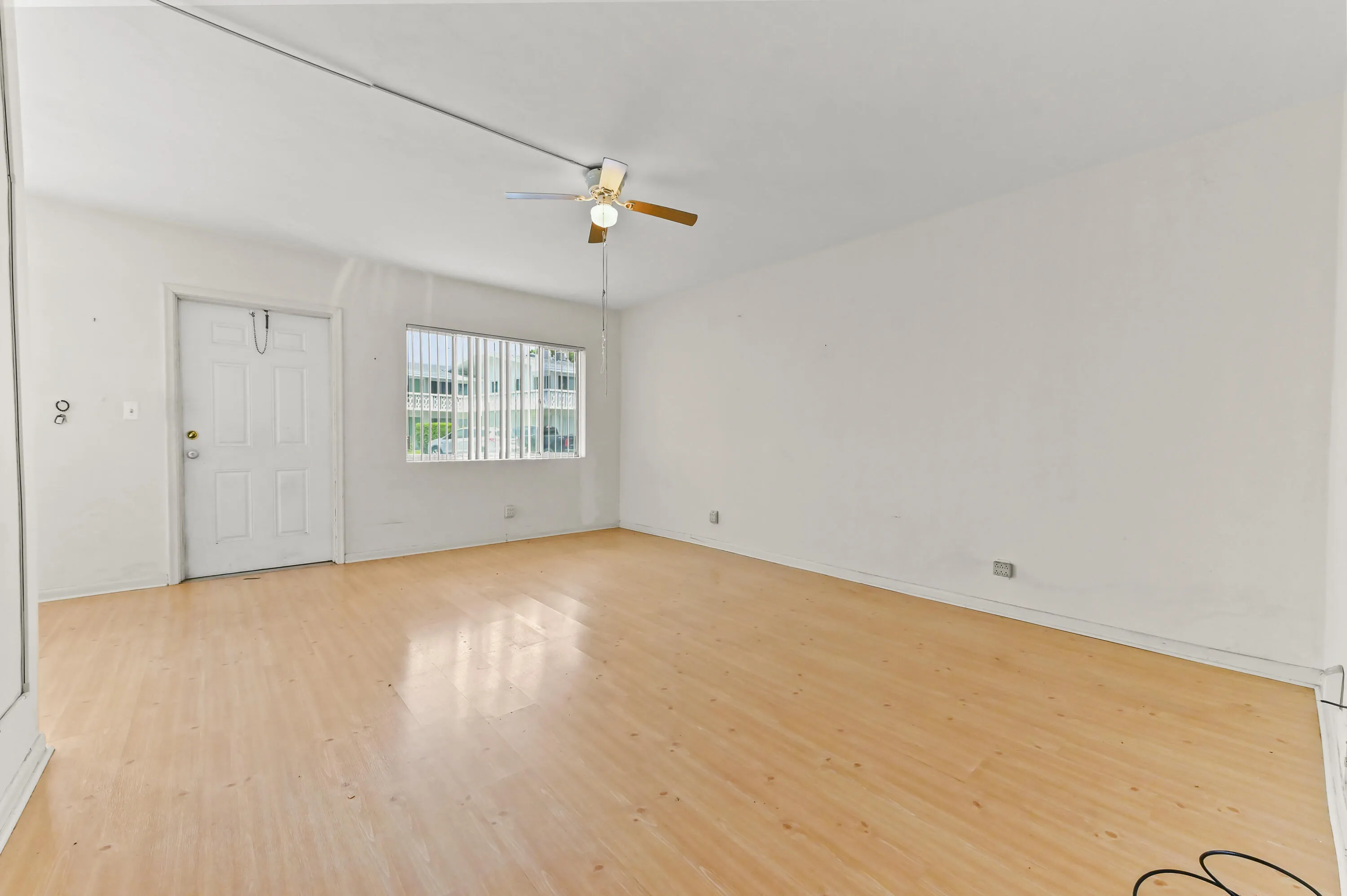 06 Living room 03