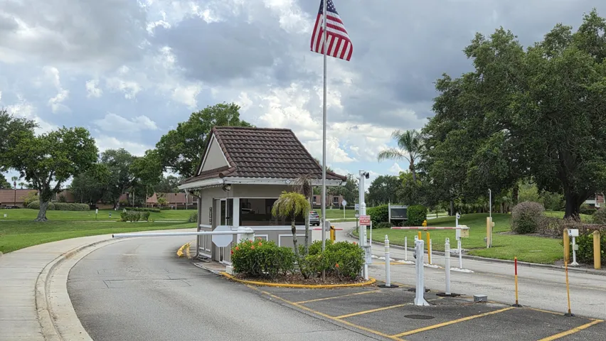Guard Gate