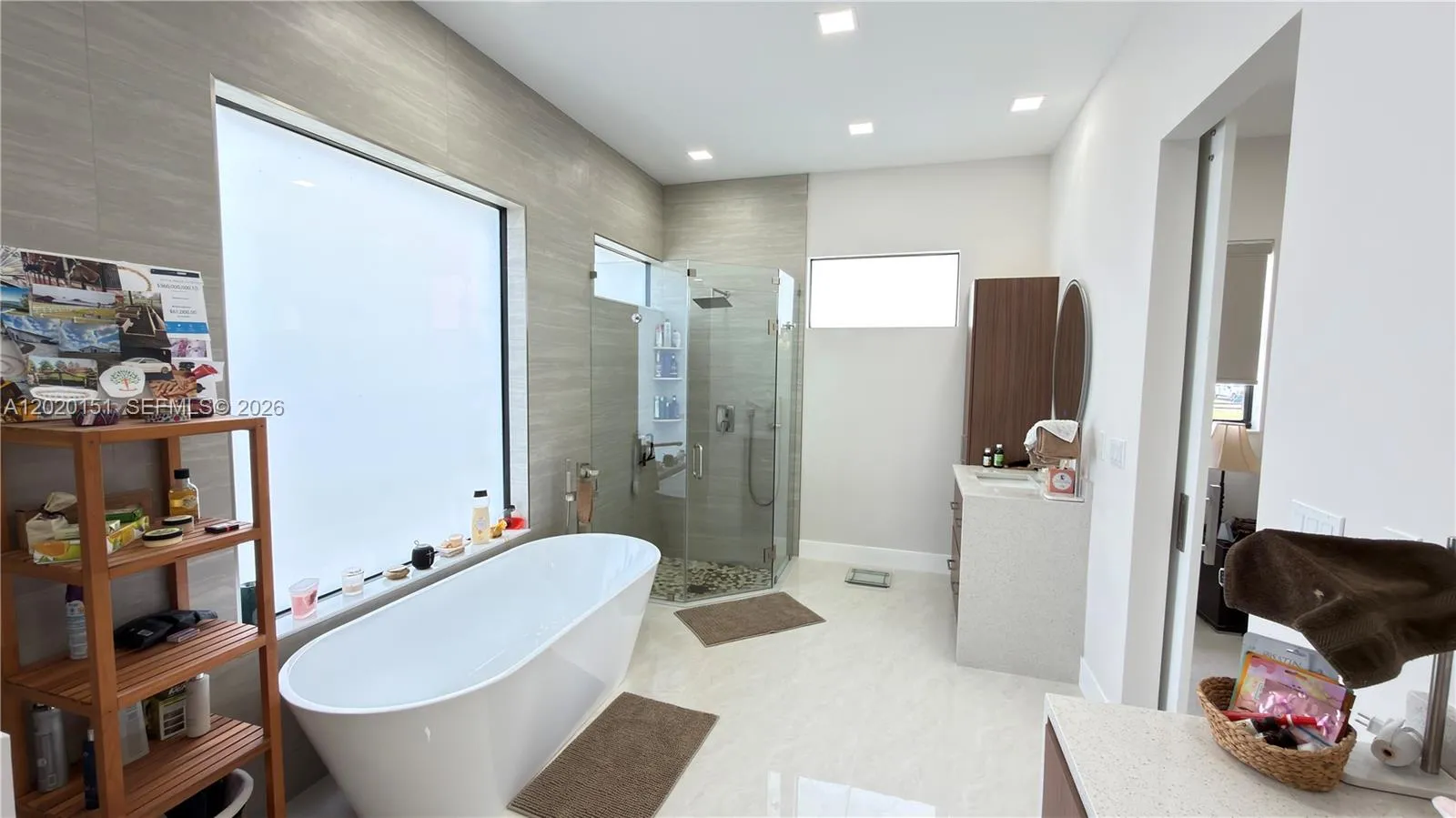 Property photo 90