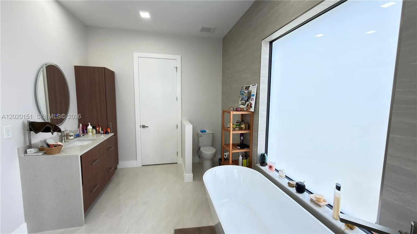 Property photo 94