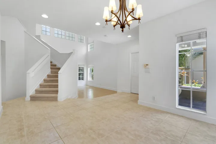 Formal Dining
