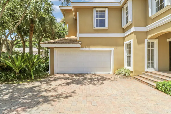 2 Car Garage