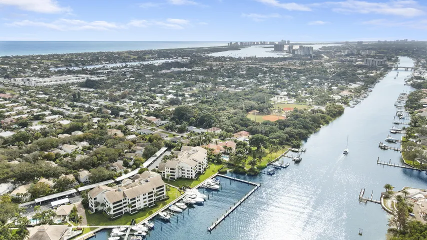 Oak Harbour Aerial