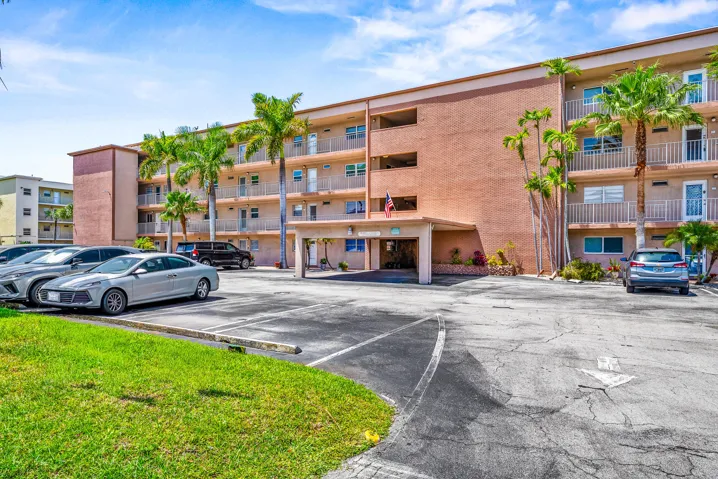 001-2615Northeast1stCourt-BoyntonBeach-F