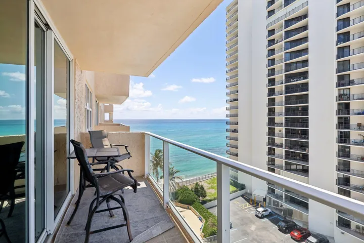 7-web-or-mls-N Ocean Dr 903-036