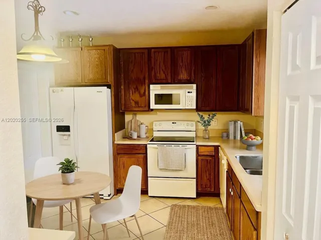 Virtual Staging