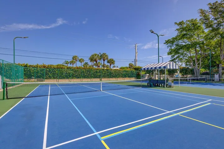 Tennis
