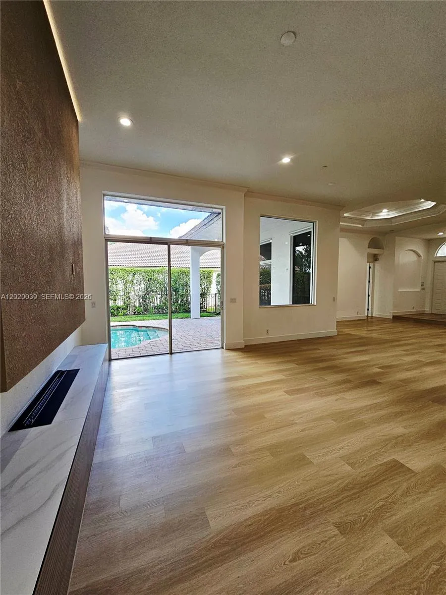Property photo 54