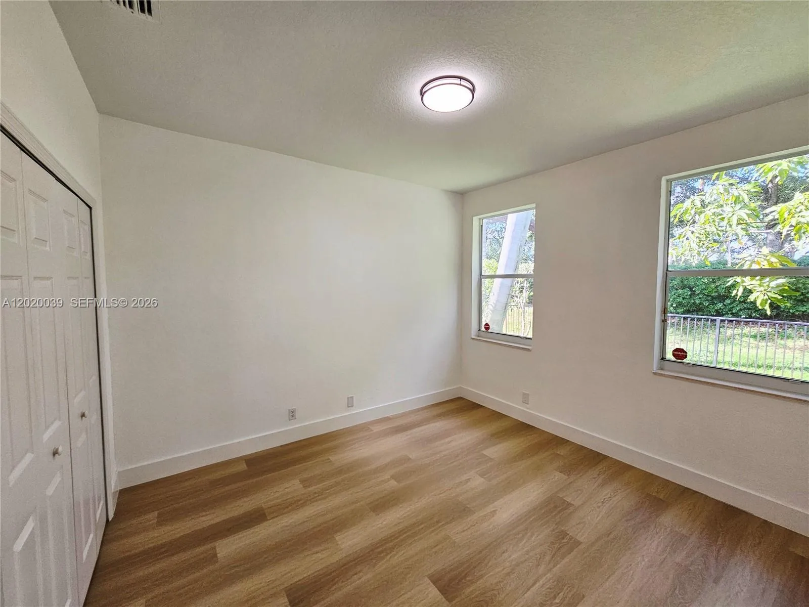 Property photo 90