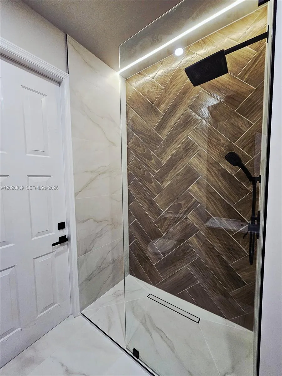 Property photo 97