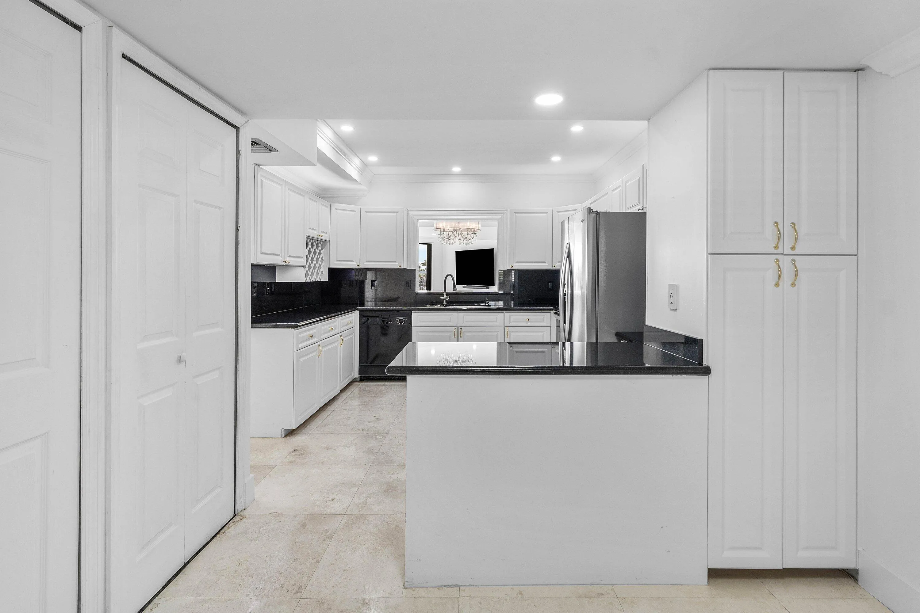 Kitchen with Breakfast Nook