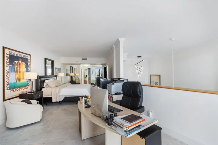Master Bedroom and Sitting Area