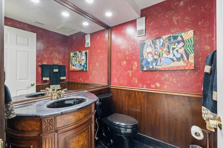 Powder Room