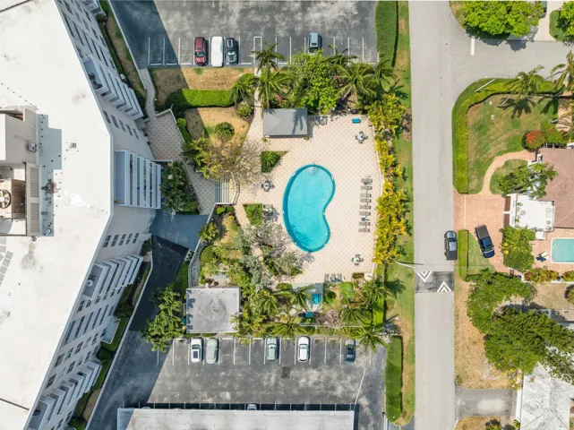 32-web-or-mls-2851-s-ocean-blvd-6-f