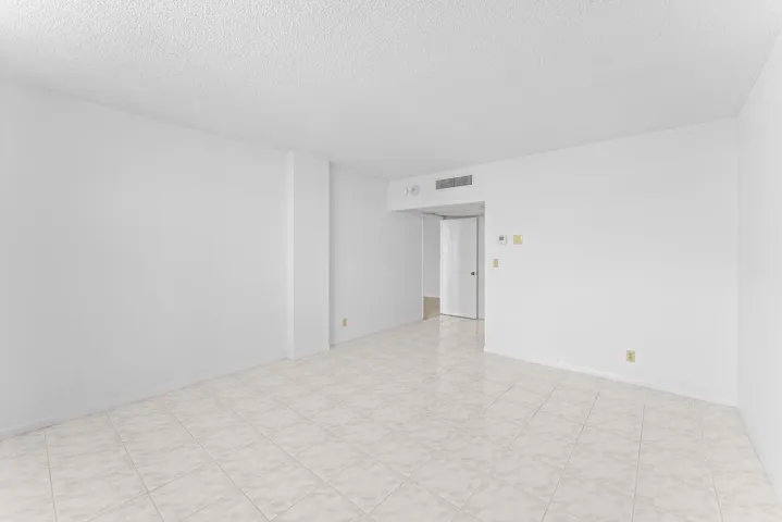 15-web-or-mls-2851-s-ocean-blvd-6-f
