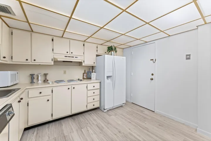 4-web-or-mls-2851-s-ocean-blvd-6-f