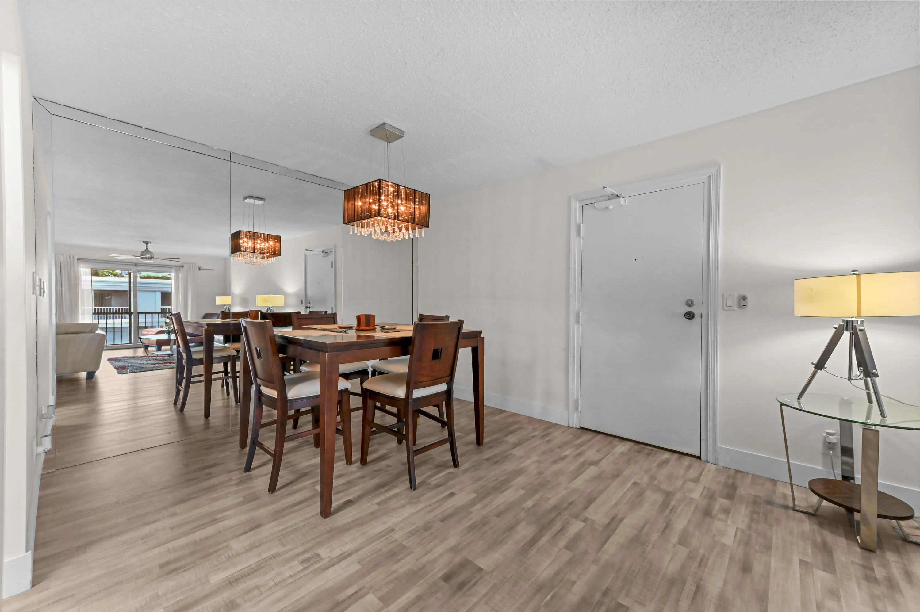 09 Dining area 01