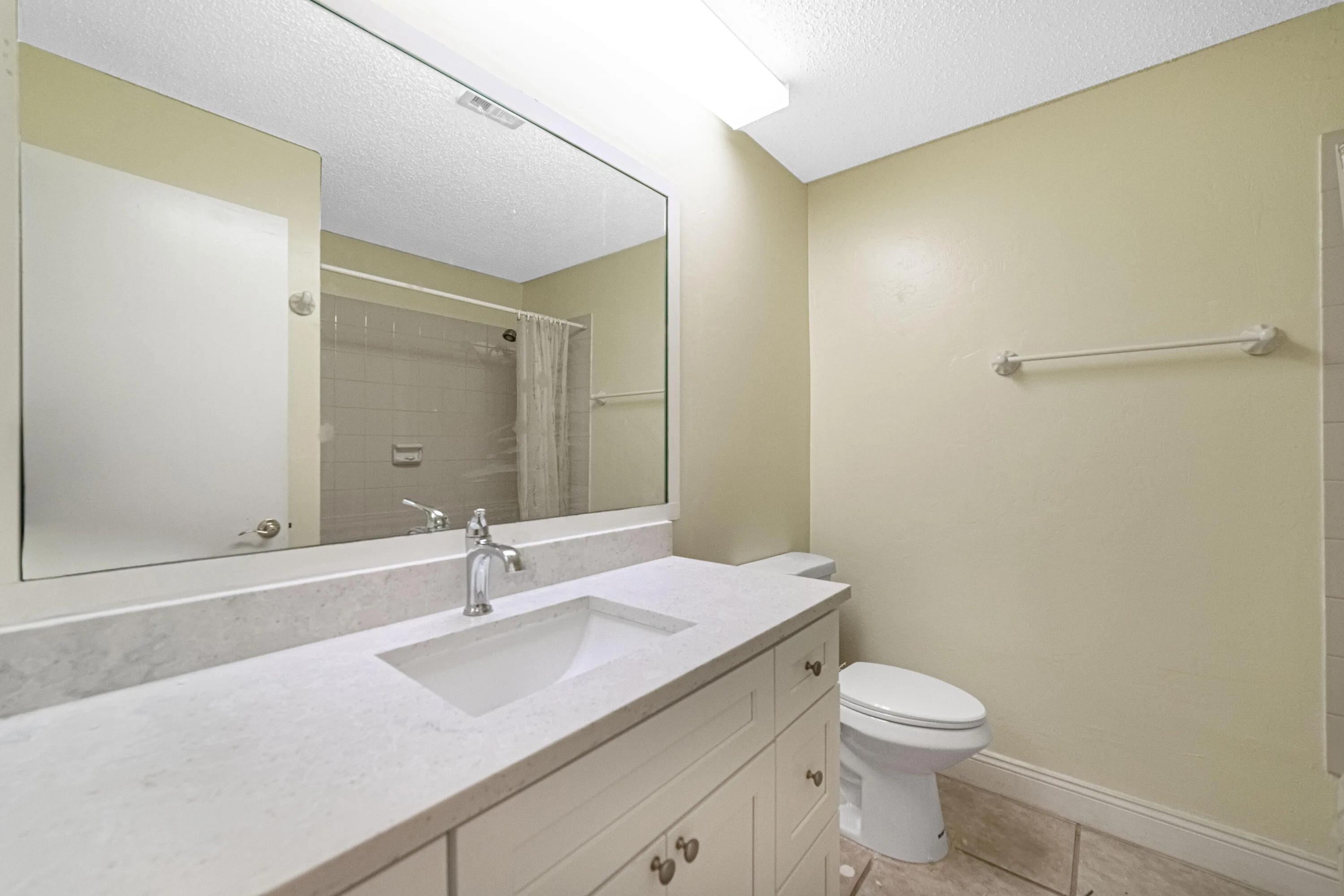 Bathroom1