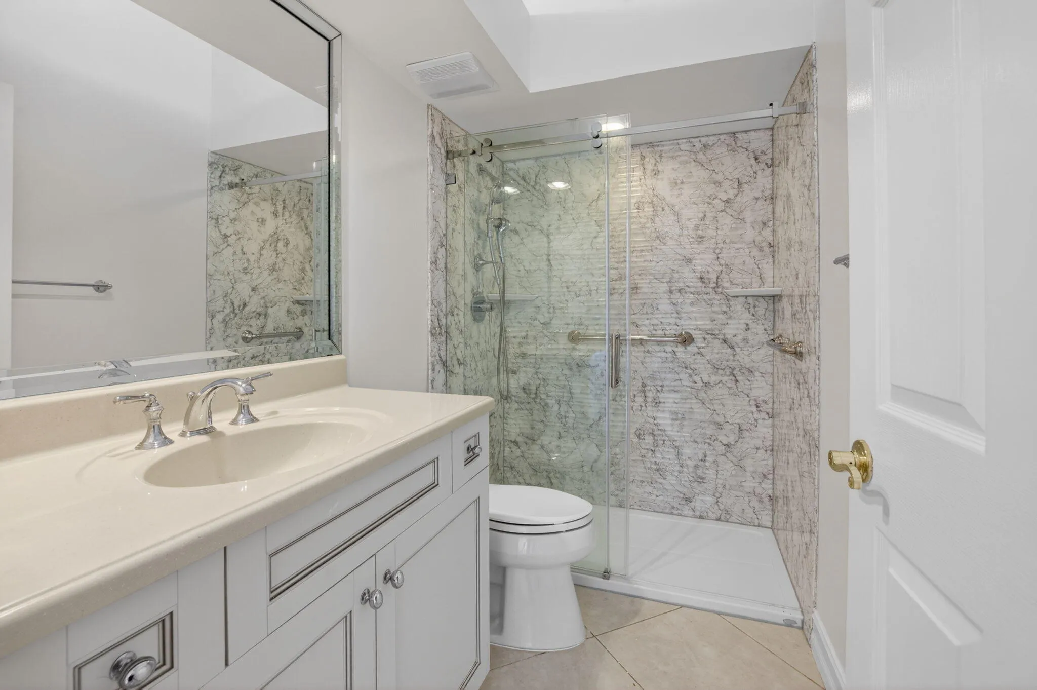 GUEST BATH