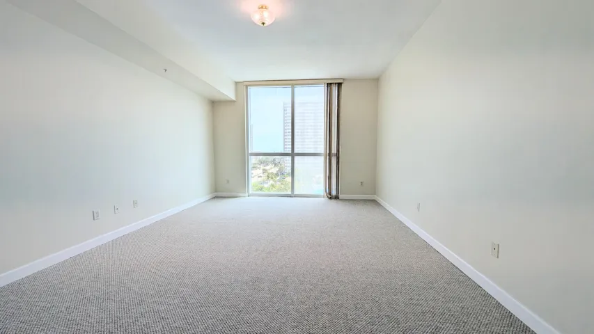 1000096441