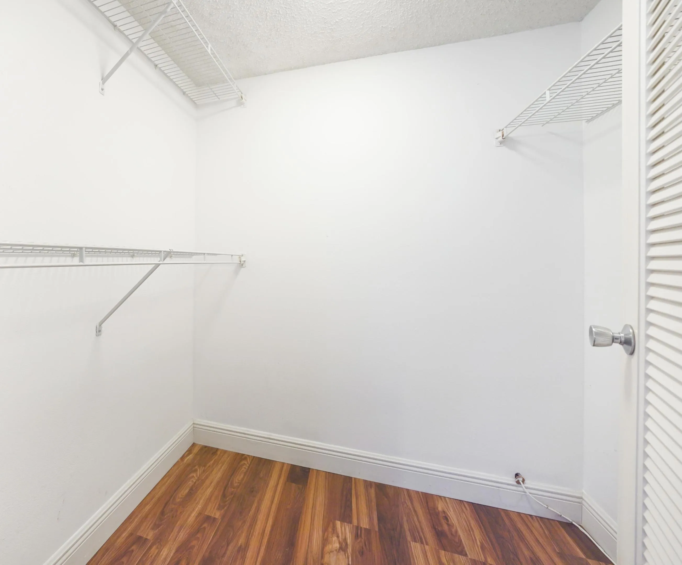 master walking closet