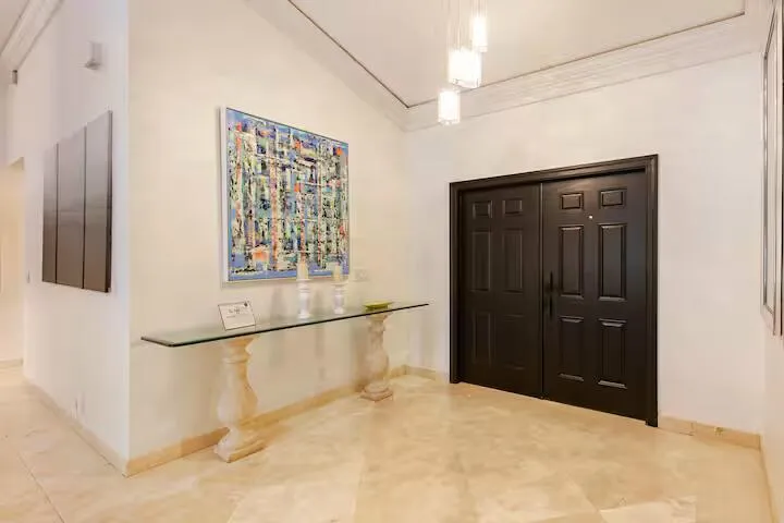 Entrance Foyer