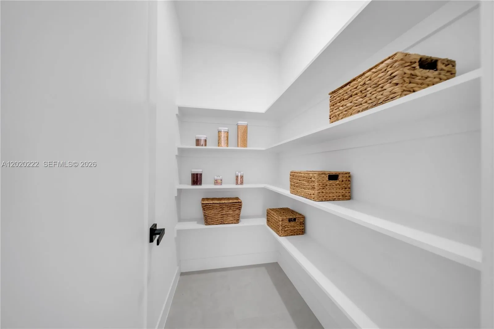 Property photo 32