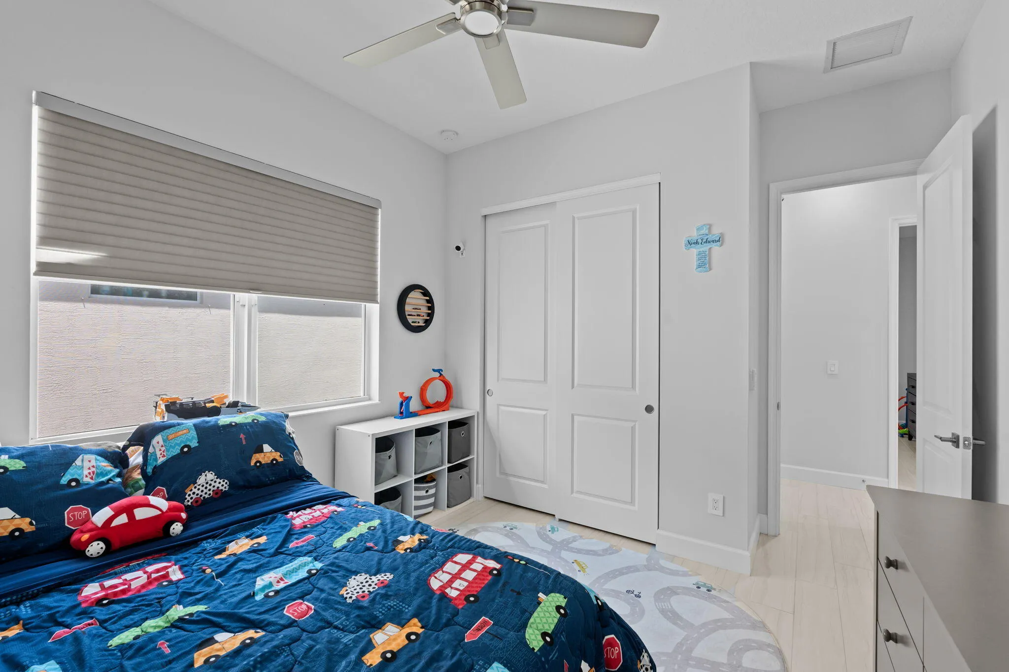 14-web-or-mls-A7404941