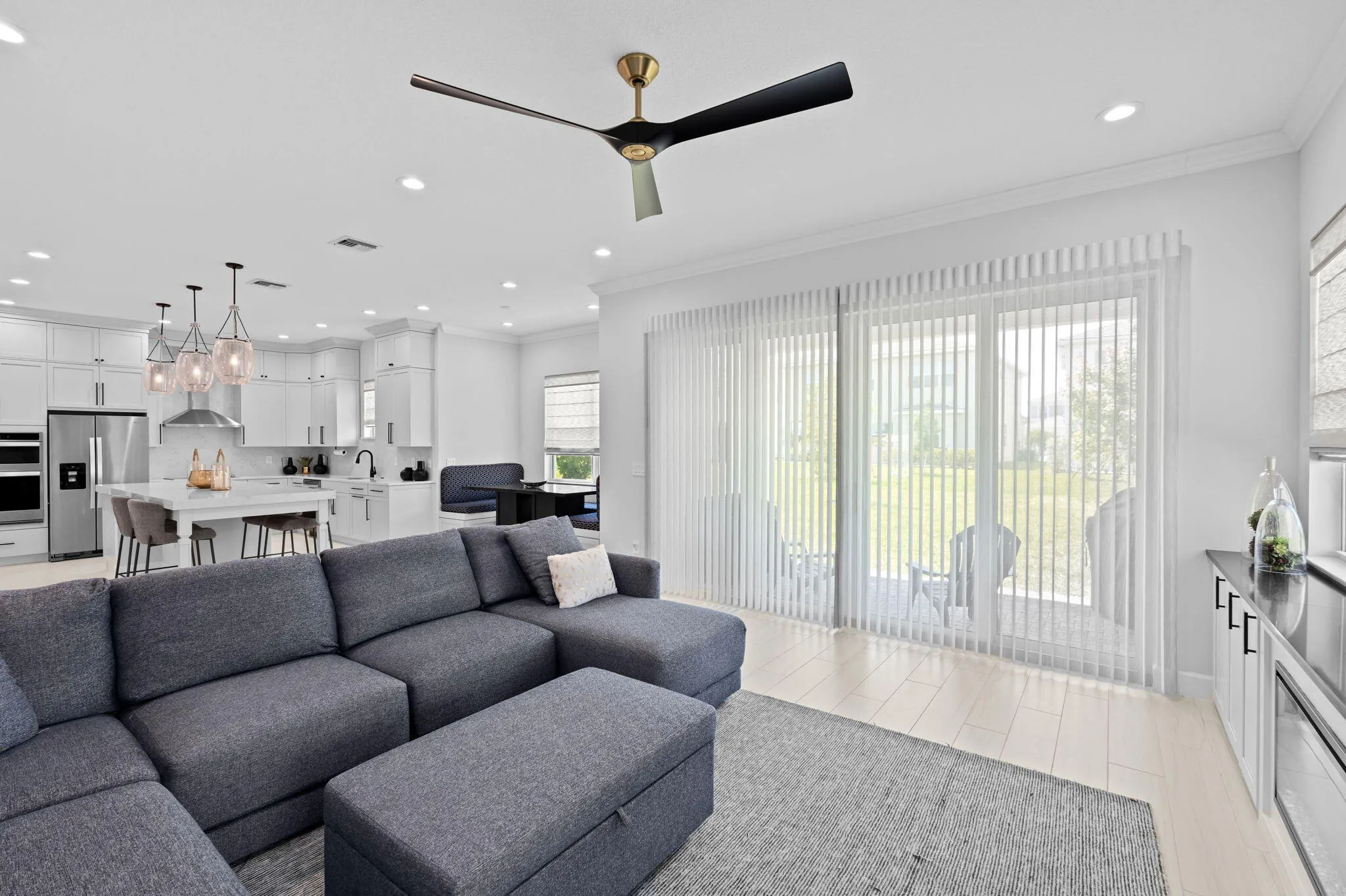 31-web-or-mls-A7404880