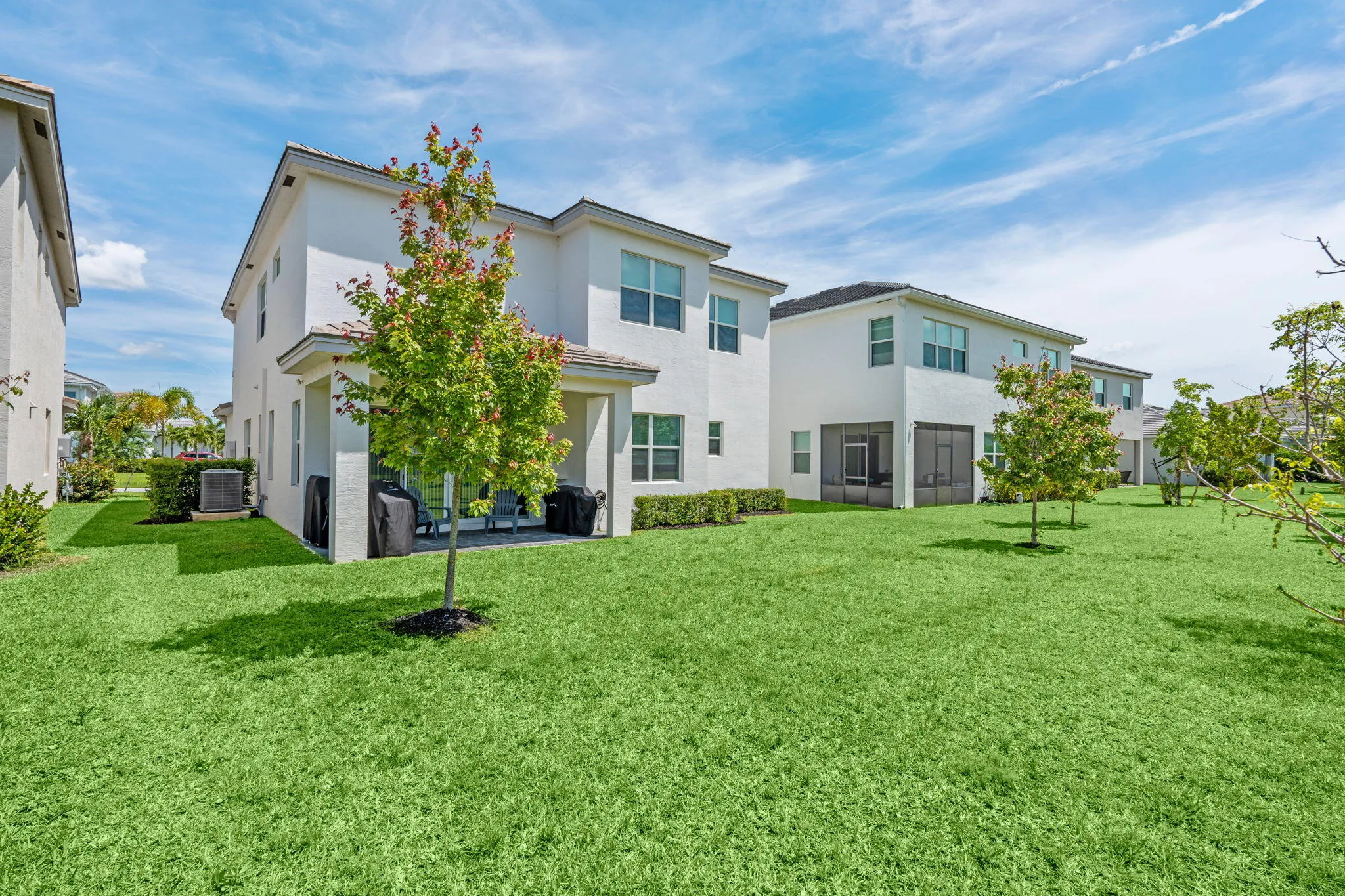49-web-or-mls-A7404822