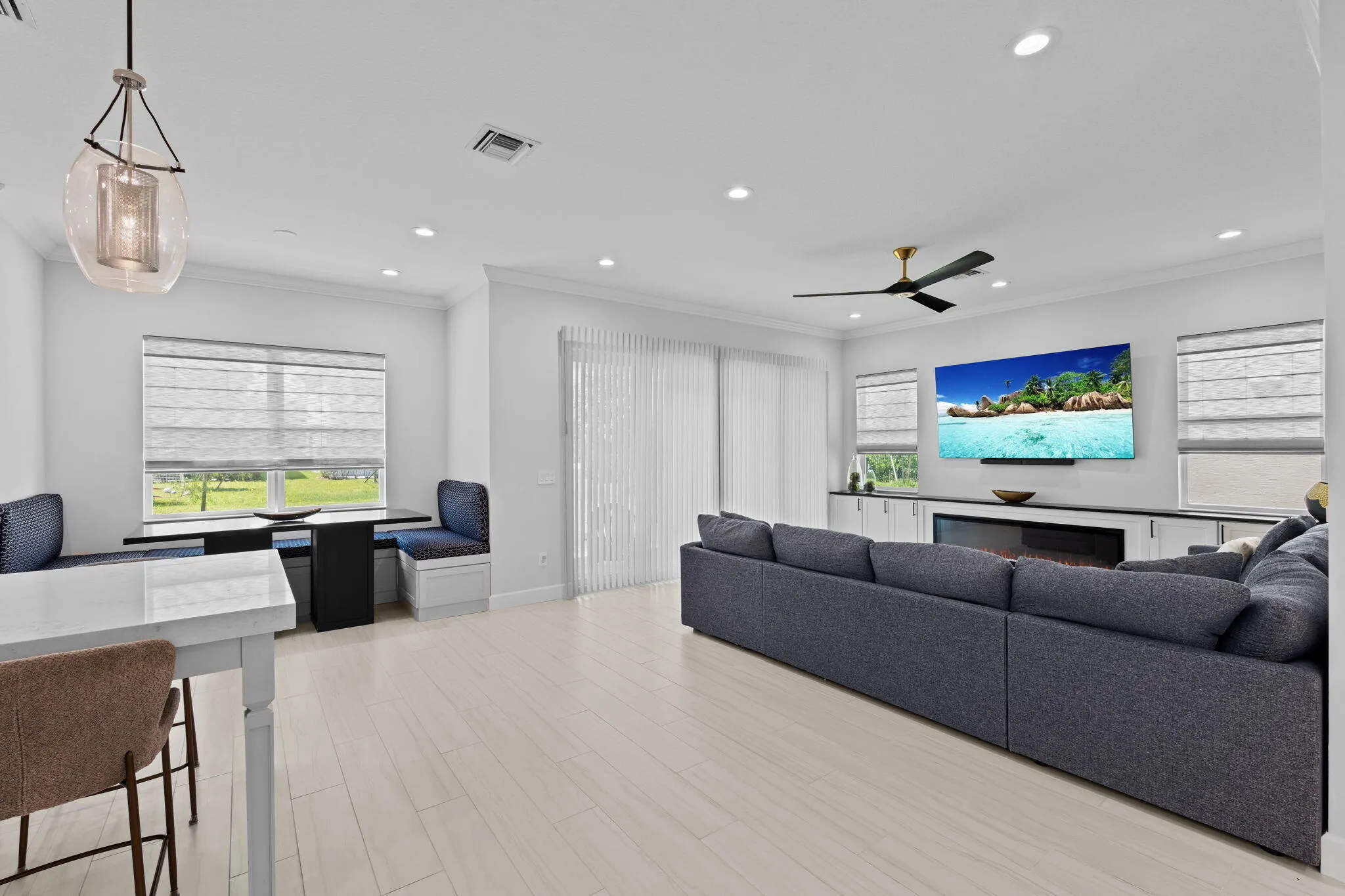 35-web-or-mls-A7404868