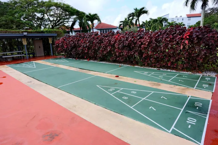 036-024-Shuffleboard Courts-1500x1000