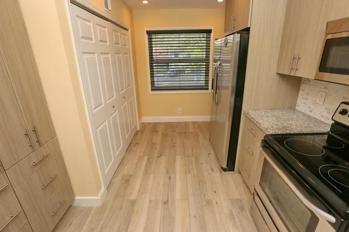 021-023-Kitchen-1500x1000