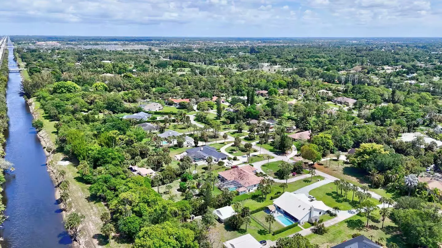Property photo 48
