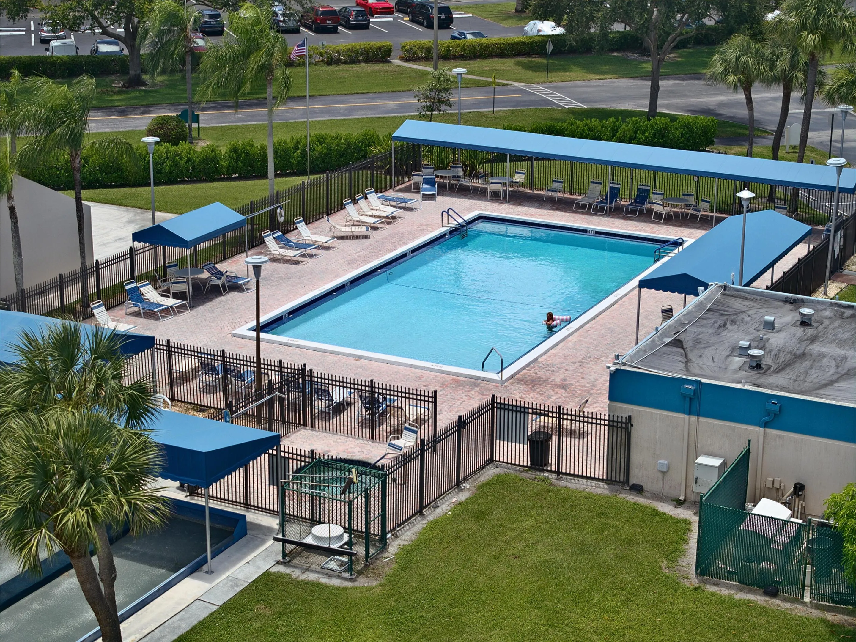 1 of 3 pools