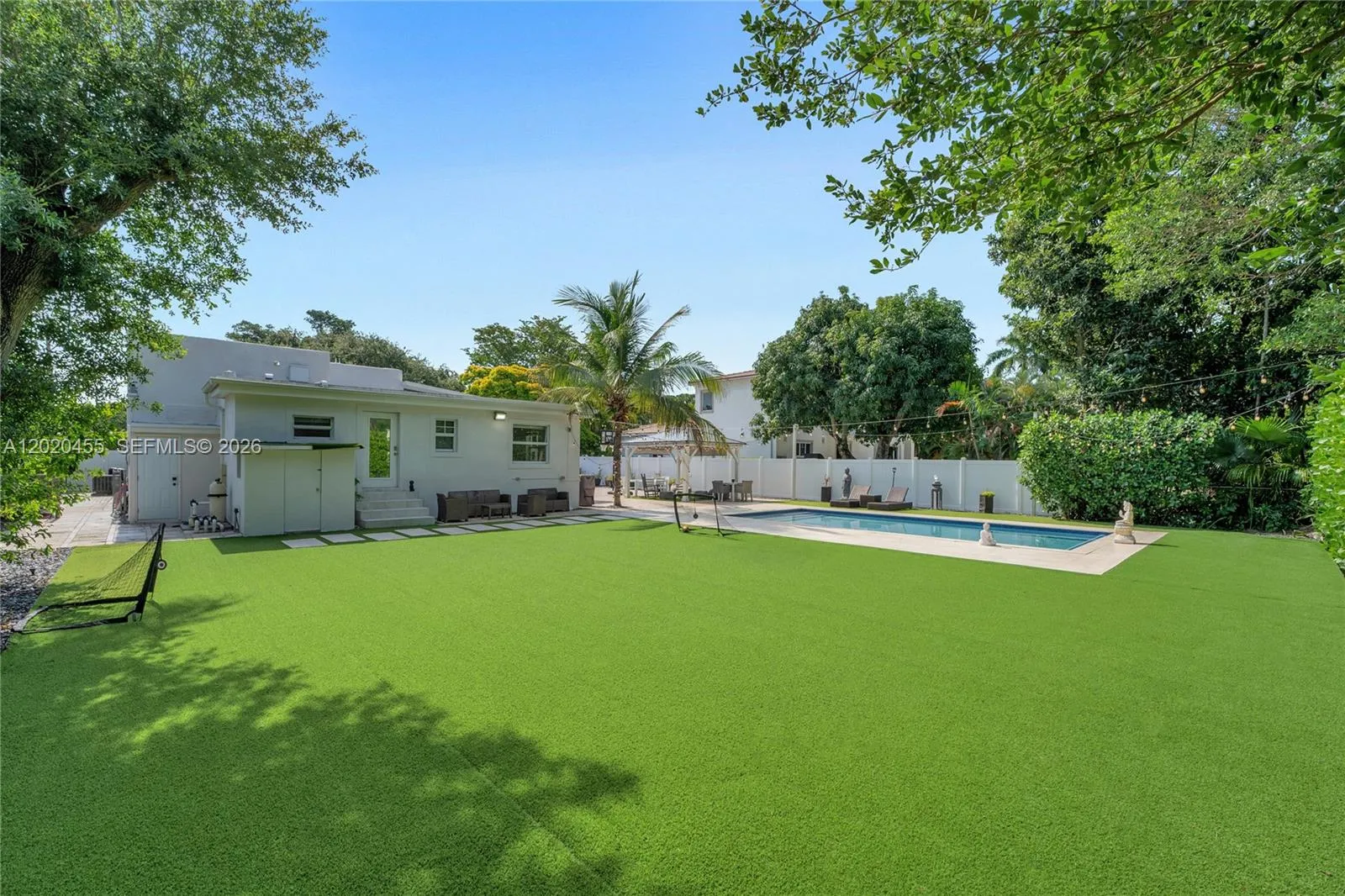 Property photo 110