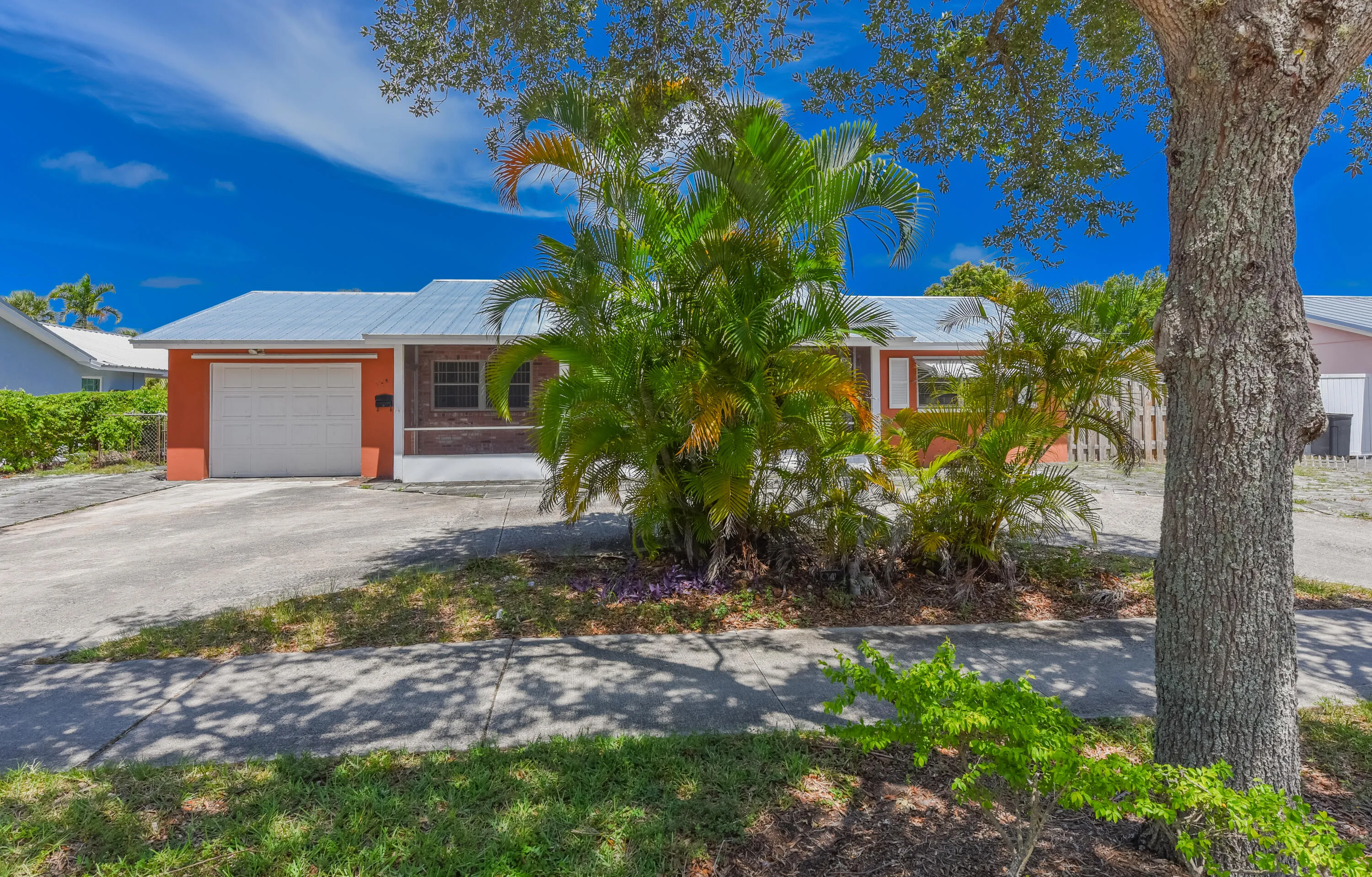 928 Prosperity Farms Rd_Claudia Ford_13