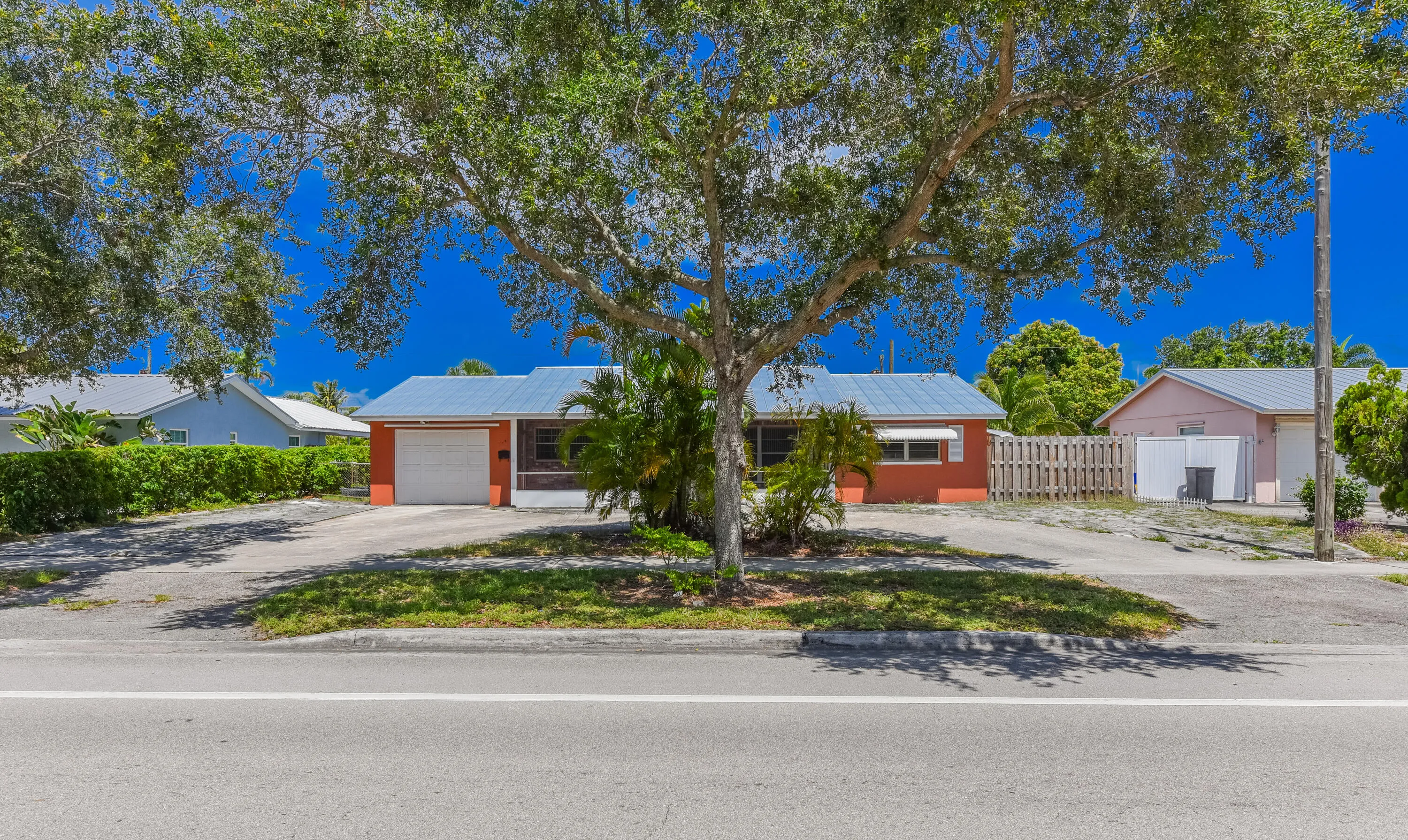 928 Prosperity Farms Rd_Claudia Ford_14