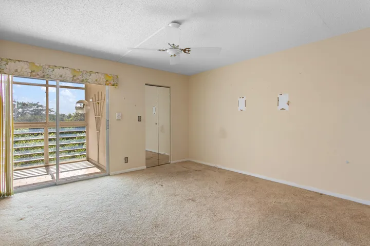 Master Bedroom w Balcony 5201 Antigua