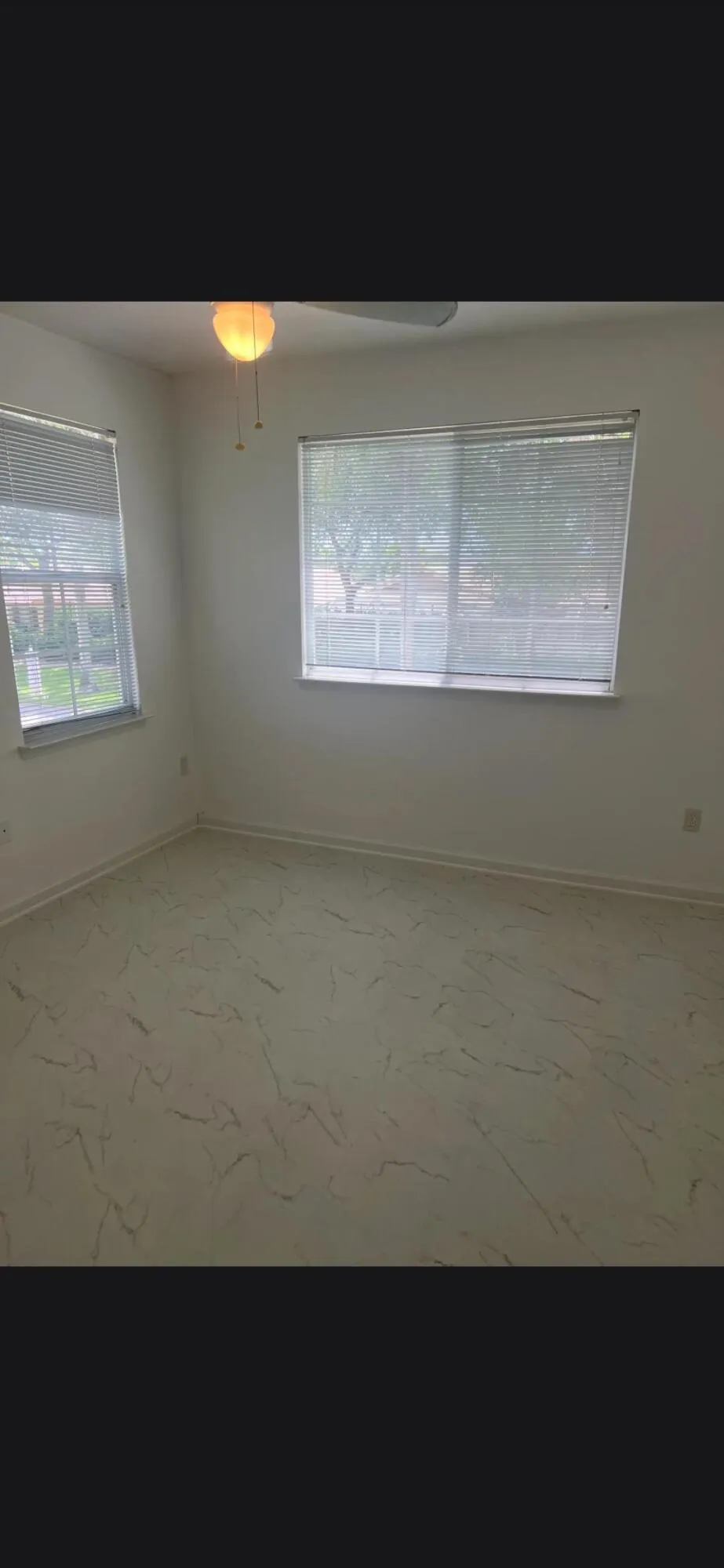 2202 bedroom3