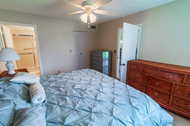 4688 Lucerne Lakes Blvd-34