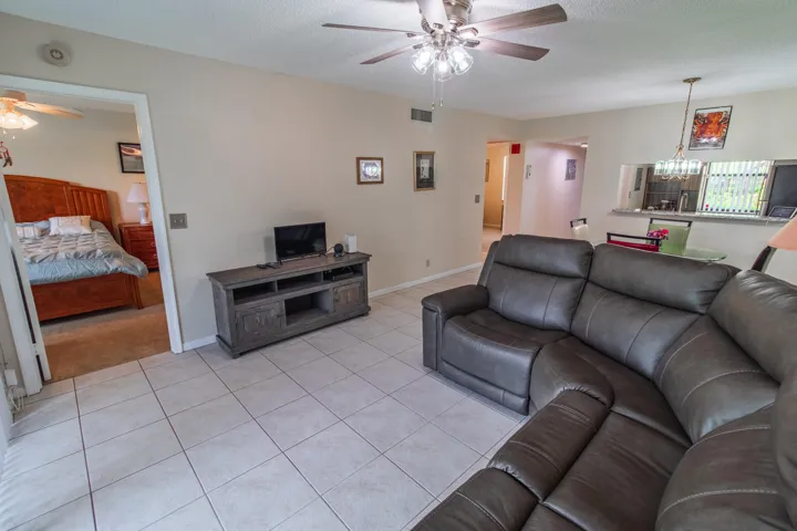 4688 Lucerne Lakes Blvd-29