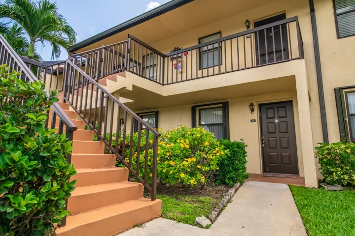 4688 Lucerne Lakes Blvd-3