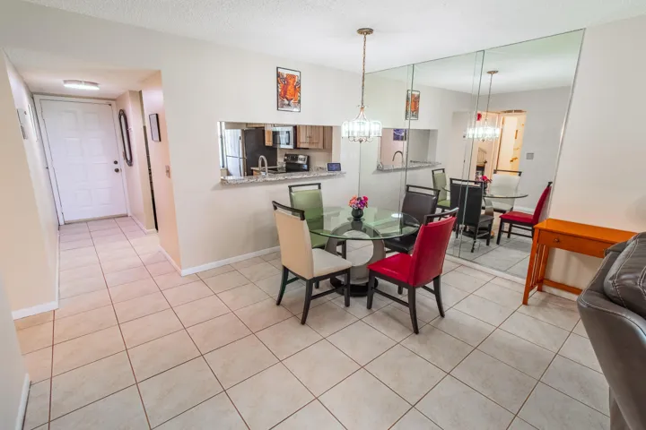4688 Lucerne Lakes Blvd-17
