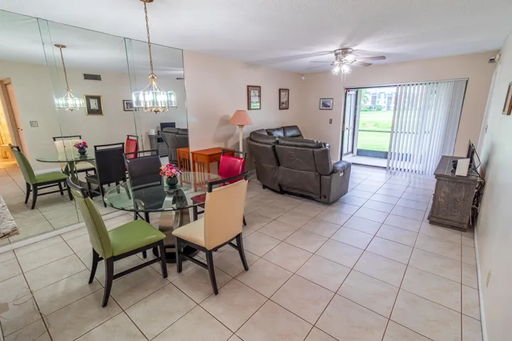 4688 Lucerne Lakes Blvd-14